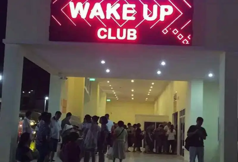 Бұзылған порнография