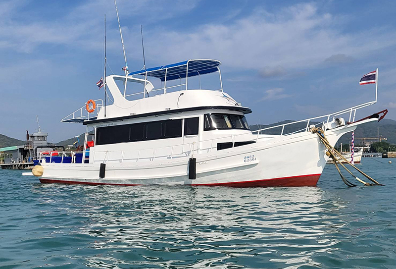 Рыбалка на катере M5 (50 футов) на Пхукете 1